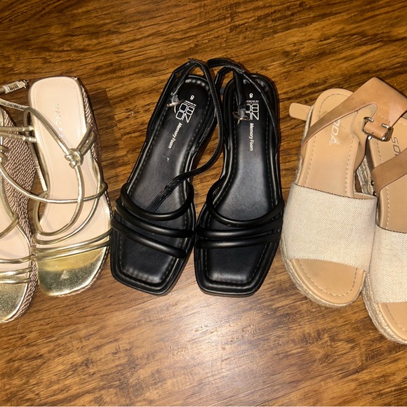 Black and Gold Women's Sandals - Picture 1 of 4